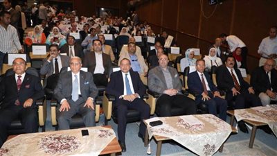 محافظ بني سويف يشهد احتفال النقابة العامة للأطباء بيوم الطبيب