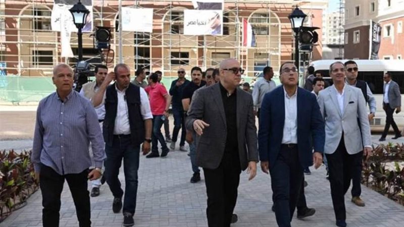 رئيس مجلس الوزراء