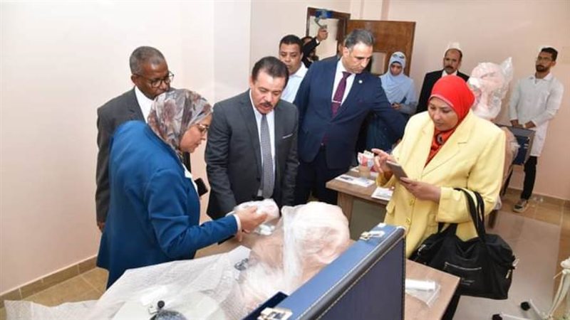 جانب من زيارة اللجنة