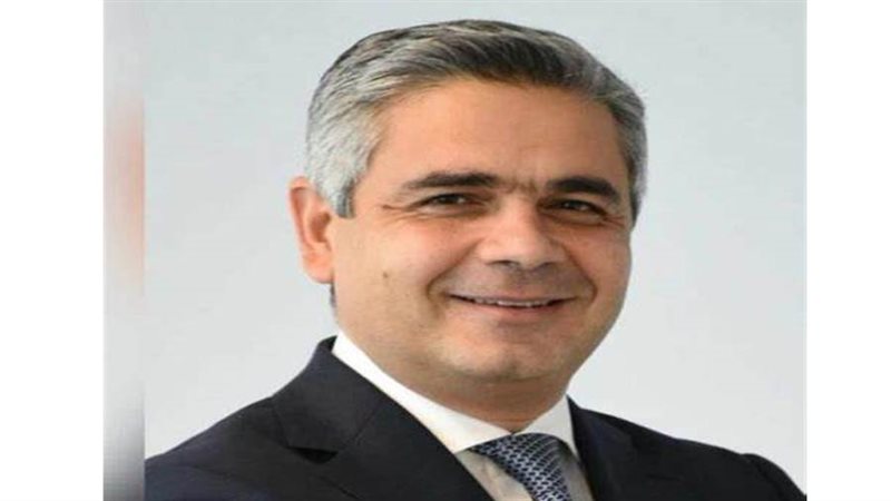 الدكتور إسماعيل شاكر