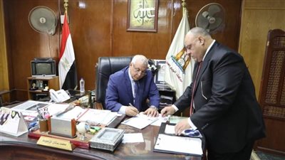 محافظ الوادي الجديد يعتمد نتيجة الشهادة الإعدادية بنسبة نجاح 95.5 ٪