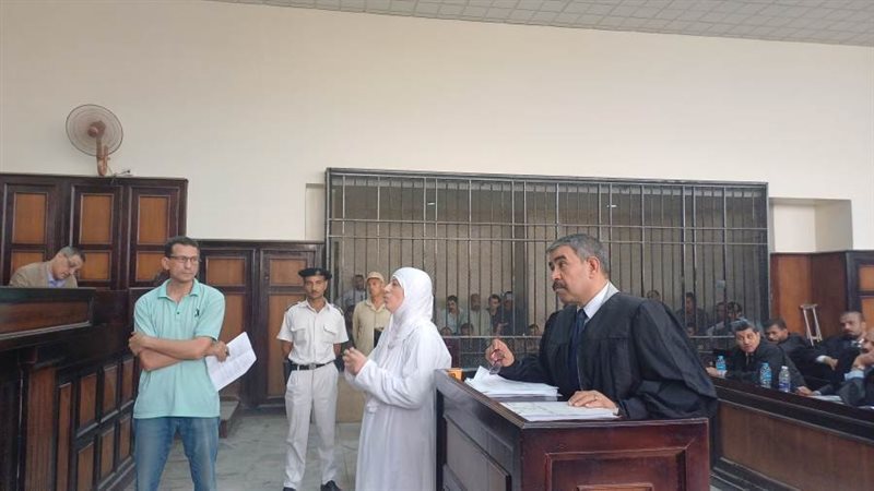 المتهمة أثناء اعترافها