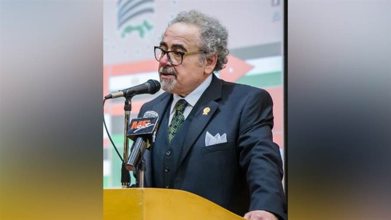 الدكتور علاء عبد