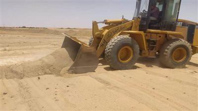 حملة لإزالة التعديات على الطريق الدائري في الوادي الجديد