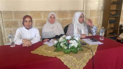 ملتقى المرأة يناقش وقفات مع آيات الحج