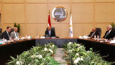 الوزير يترأس عموميات 4 شركات تابعة للقابضة للنقل البحري والبري لاعتماد الموازنة 