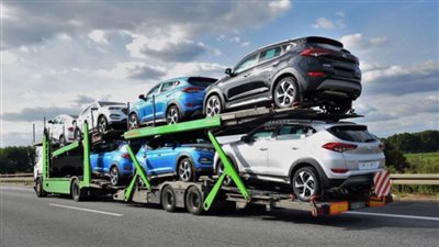 4 أشهر في سوق السيارات.. ارتفاع كبير بمبيعات الملاكي وتراجع الشاحنات والنقل