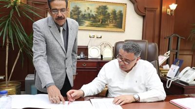 محافظ البحرالأحمر يعتمد نتيجة الشهادة الإعدادية بنسبة نجاح 77.4% ورابط النتيجة