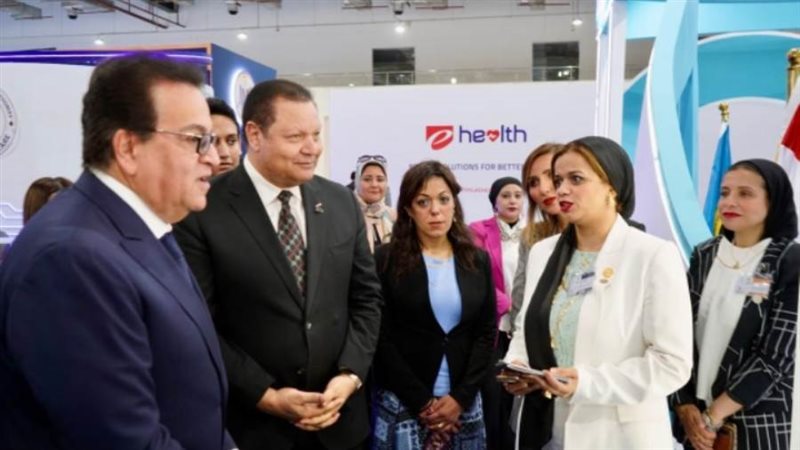 وزير الصحة في جناح