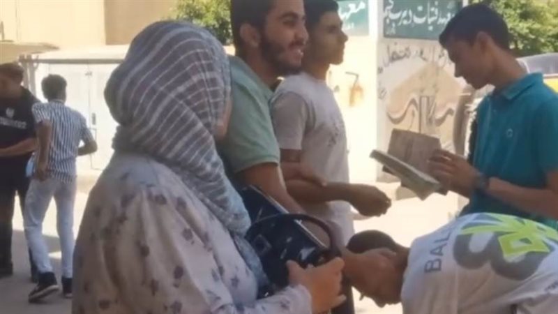 طلاب الثانوية الأزهرية