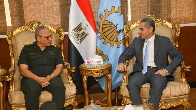 محافظ الغربية خلال