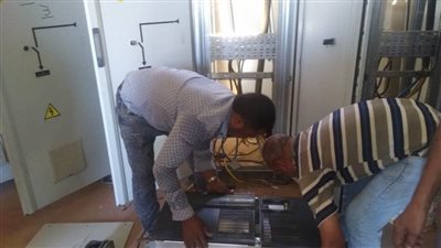 قطع الكهرباء عن المتقاعسين عن سداد مستحقات الدولة بالوادي الجديد 