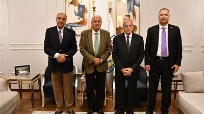 محافظ جنوب سيناء يبحث استعدادات انعقاد الملتقى السنوي السادس للتأمين بشرم الشيخ نوفمبر القادم