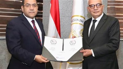 وزير التعليم يتسلم نتيجه ١١ ألف معلم من التنظيم والإدارة