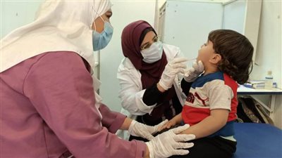 مبادرة حياة كريمة.. الكشف الطبي على 1237 حالة مجانًا بقرية دير السنقورية بالمنيا