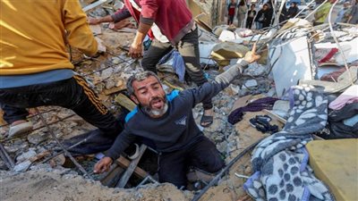 صحيفة أمريكية: الهجوم الإسرائيلي على النصيرات يهز محادثات وقف إطلاق النار