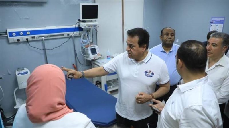 وزير الصحة بمستشفى