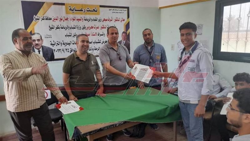 خلال التكريم