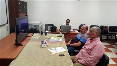 وكيل تعليم مطروح يترأس غرفة العمليات الرئيسية لمتابعة انطلاق امتحانات الشهادة الثانوية