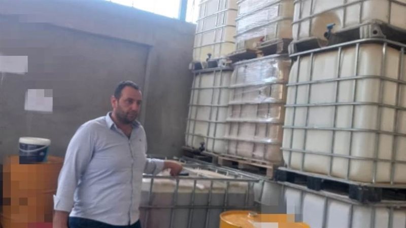 ضبط مصنع زيوت محركات