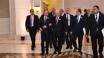 خلال لقائه بنظيره الفلسطيني.. الرئيس السيسي يؤكد موقف مصر الراسخ لدعم القضية الفلسطينية 