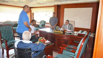 ١٣٢ مواطنًا يعرضون مطالبهم وشكواهم خلال اللقاء الجماهيري بسوهاج