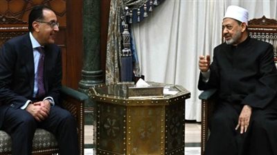 رئيس الوزراء يهنئ شيخ الأزهر بمناسبة حلول عيد الأضحى المبارك