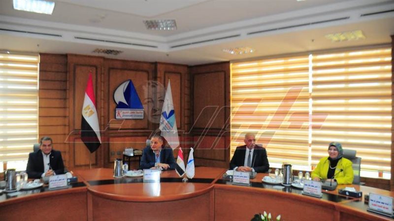 مجلس عمداء جامعة