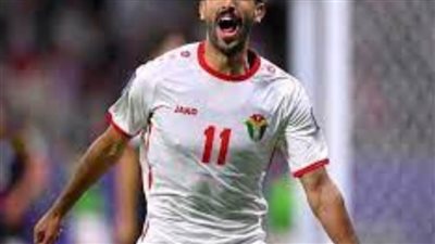 الأحمر يفضل الأردني النعيمات عن البوركيني كوناتي