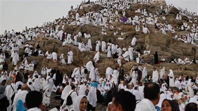 رئيس بعثة الحج الرسمية: نجاح خطة تصعيد حجاج القرعة إلى عرفات الله