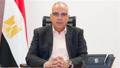 وزير الري يتابع الموقف المائي وحالة الري خلال إجازة العيد