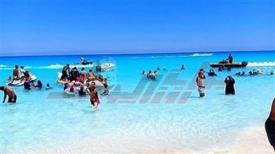 شواطئ مرسى مطروح في أبهى صورها خلال أيام عيد الأضحى 