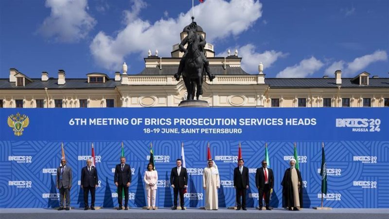 خلال المشاركى