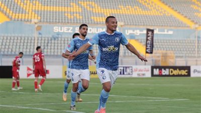 قائمة بيراميدز في مواجهة المقاولون العرب