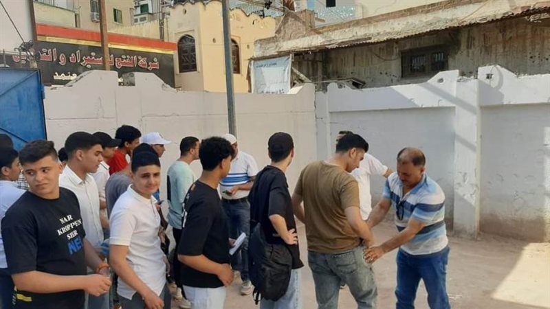 لحظة دخول طلاب الثانوية