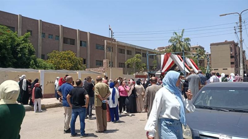 طلاب الثانوية العامة