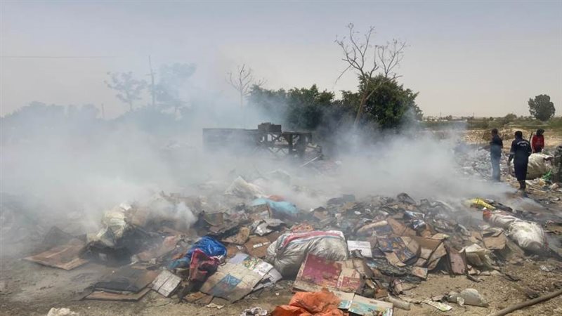 حريق بمجمع للخردة