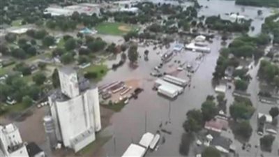 عاجل.. انهيار جسر في نهر آيو الأمريكيةا بعد فيضانات غزيرة