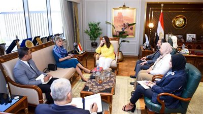 وزيرة الهجرة تبحث مع سفيرة المكسيك بالقاهرة تعزيز أوجه التعاون في الملفات ذات الاهتمام المشترك