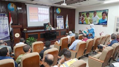 رئيس مياه سوهاج يناقش موقف الحوكمة والترشيد وملاحظات لجان الجرد وسبل حوكمة البيانات