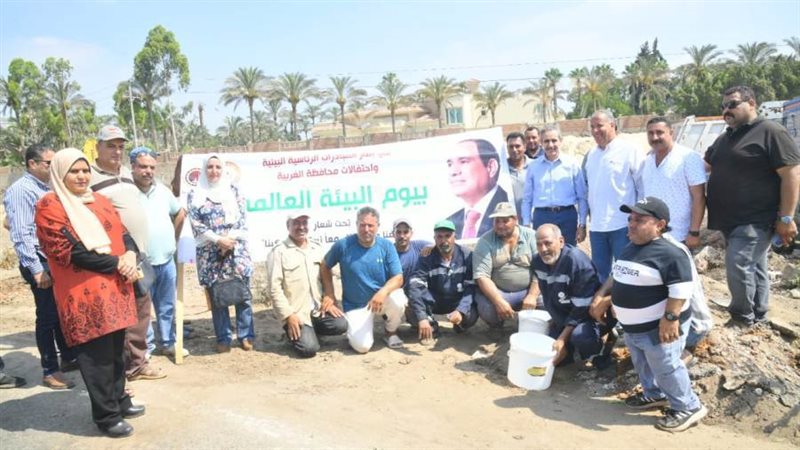 محافظ الغربية خلال