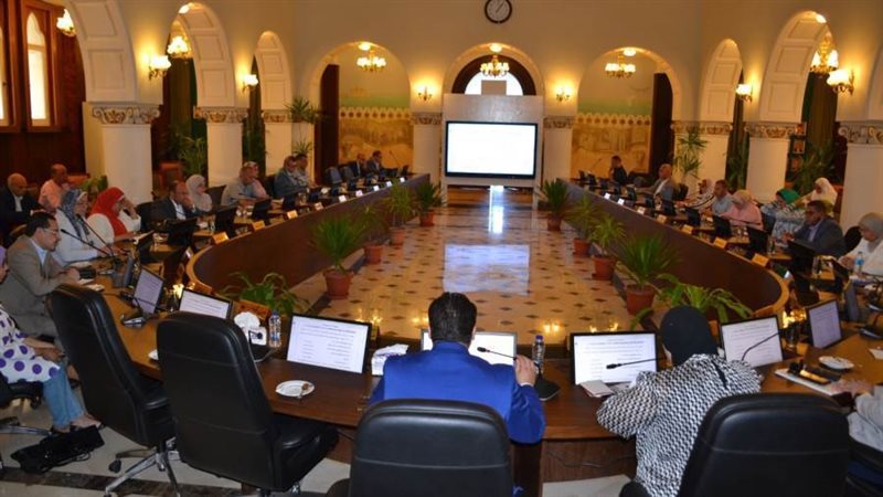 مجلس أمناء كليات