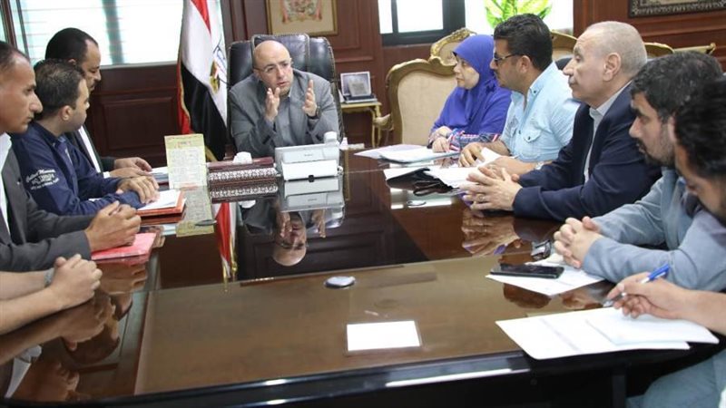 اللقاء المفتوح لمحافظ