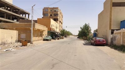 ارتفاع درجات الحرارة يتسبب في غلق المحلات وخلو الشوارع في الوادي الجديد