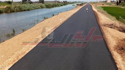 استمرار أعمال رفع كفاءة وتطوير مختلف الطرق بكفر الشيخ 