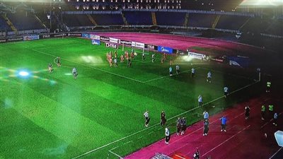 تاجيل مباراة بيراميدز وسموحة لحين تحديد موعد لاحق بسبب الحريق