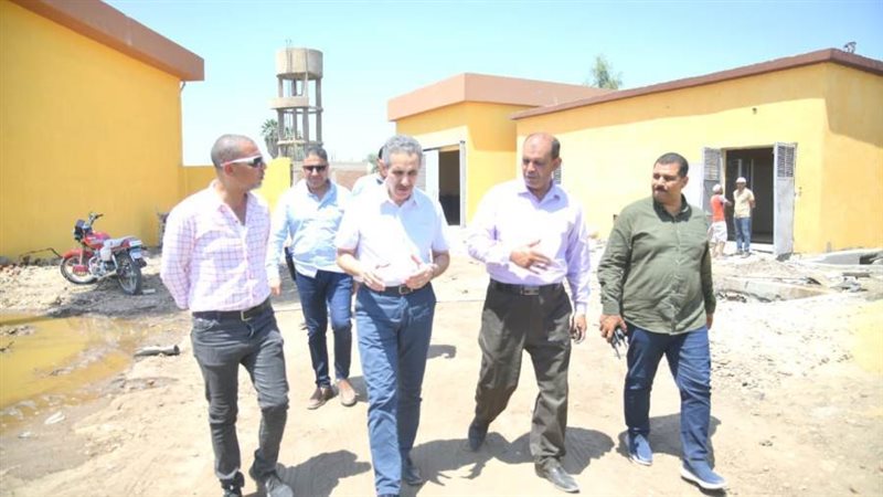 محافظ الغربية بمحطة