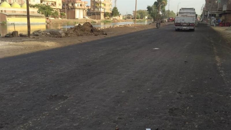 جانب من أعمال الرصف