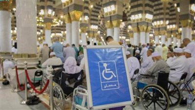 مصليات وغرفة خاصة بالصم.. وعربات تنقل لكبار السن وذوي الإعاقة في المسجد النبوي