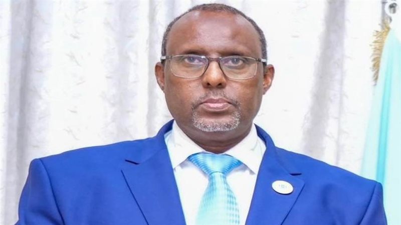 السفير علي عبدي أواري